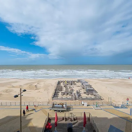Appealing With Sea-view Lejlighed *
